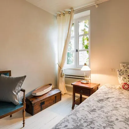 Maison Confortable A Avec Piscine Partagee Valaurie